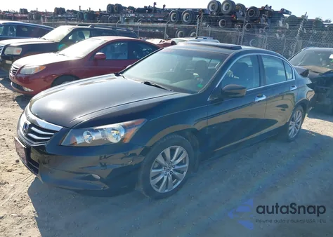 2012 Honda Accord 3.5 Ex-L z USA, uszkodzony, nr VIN 1HGCP3F86CA036167